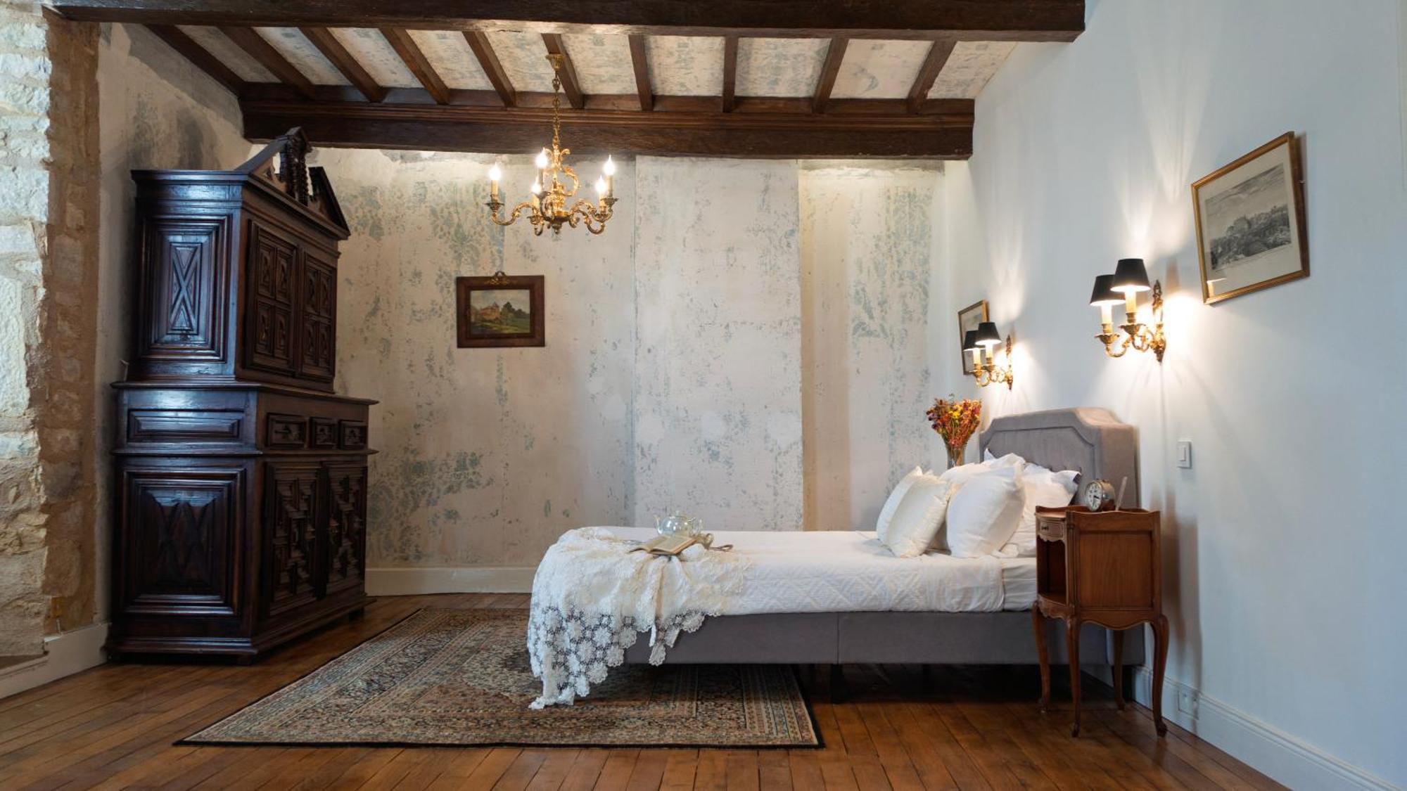 Chateau De Balsac Druelle Balsac Bagian luar foto